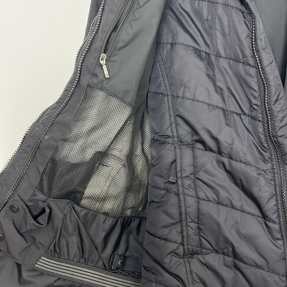 The North Face Two Layer Shell Jacket Black And W… - image 5